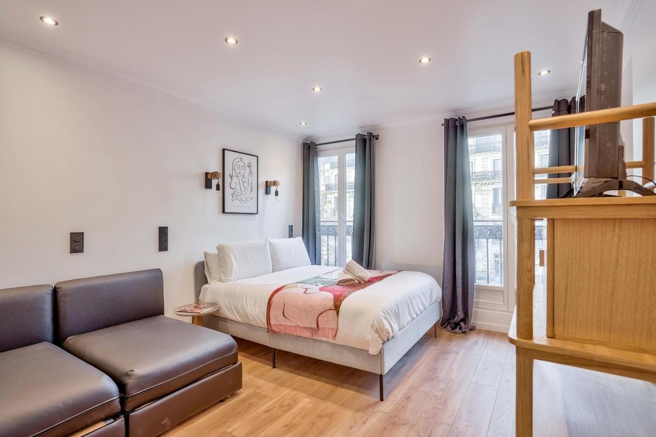 102 - Urban Opera Picasso *