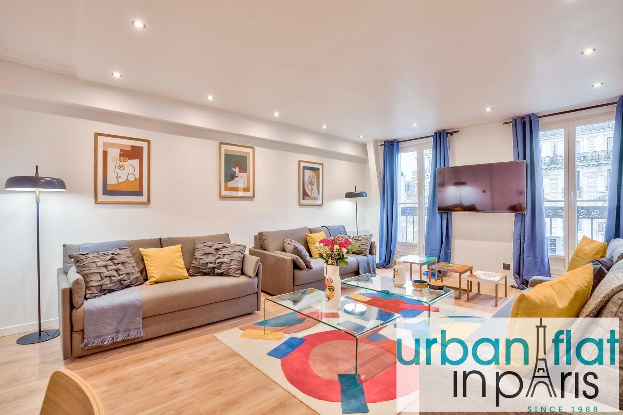 102 - Urban Opera Picasso Apartment